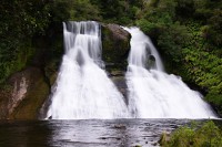 /album/fotogalerie-hawkess-bay/aniwaniwa-falls-2-jpg/